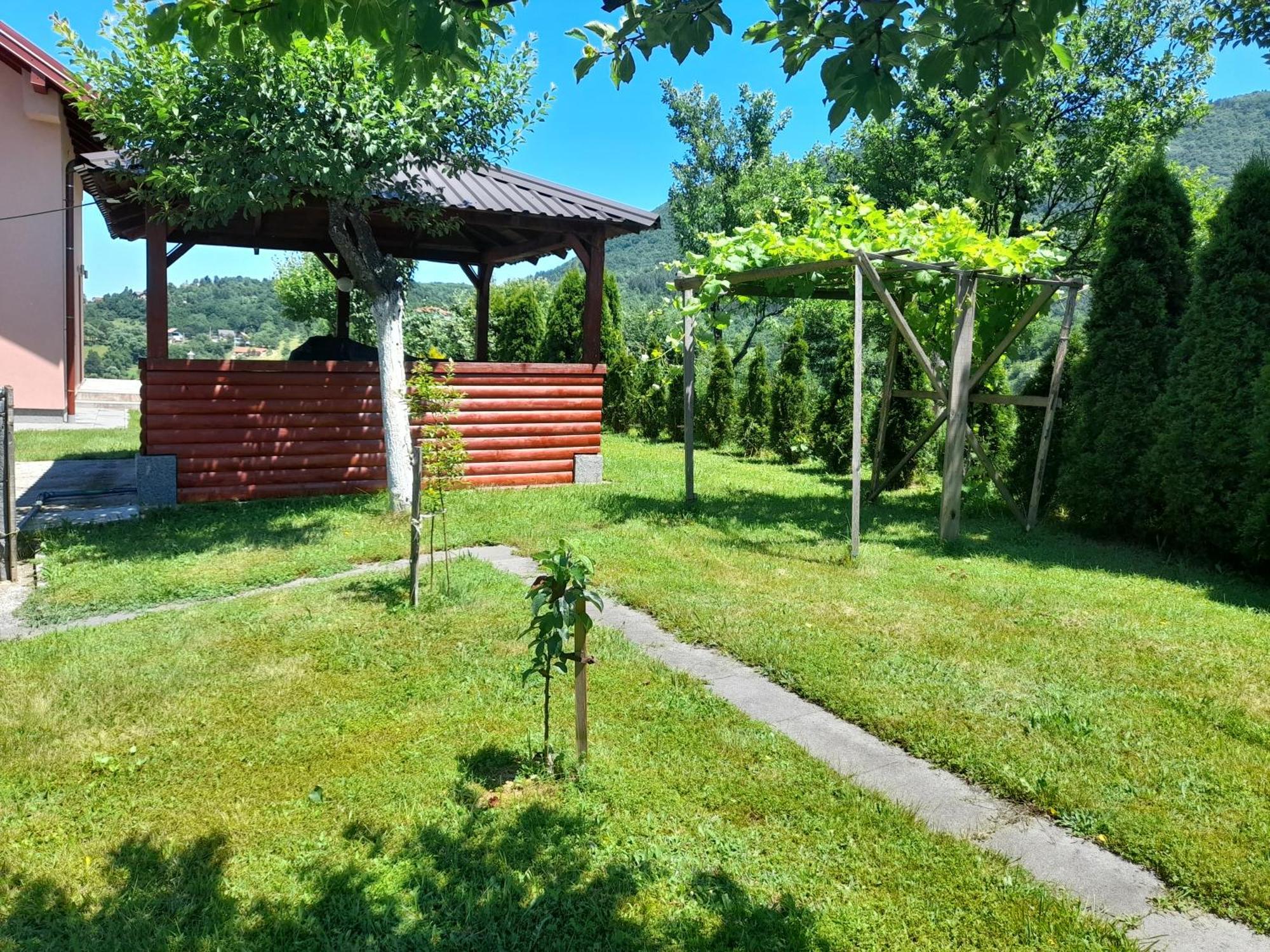 Villa Usivak For Green Quiet Holiday Near Sarajevo#Travellerawards2025 Exteriör bild